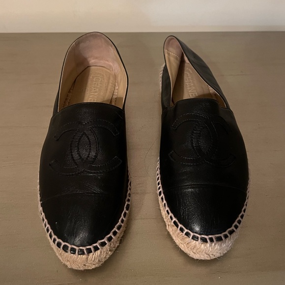 CHANEL CC Women Espadrilles Shoes you can send me your offer - Picture 2 of 7
